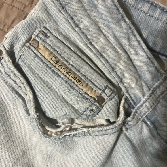 Calvin Klein Jeans - Picture 4 of 5